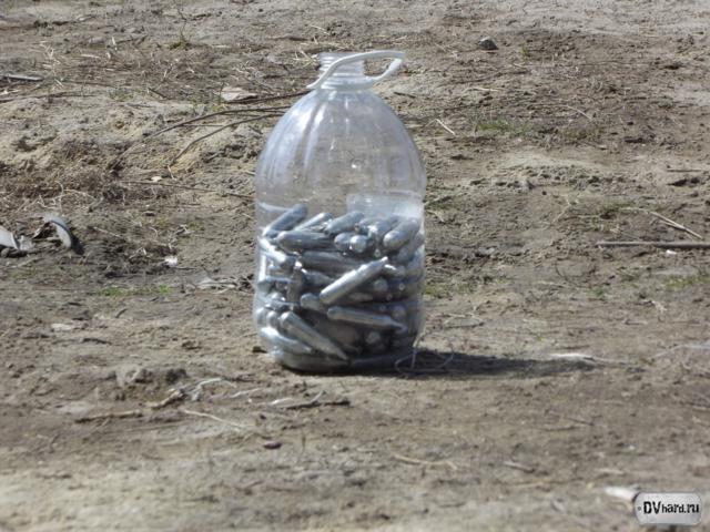 бутыль с пустыми баллонами бутыль с пустыми баллонами