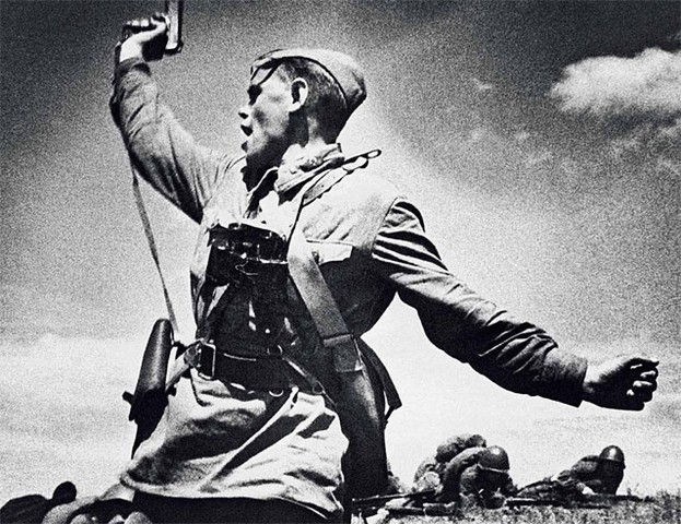 командир командир