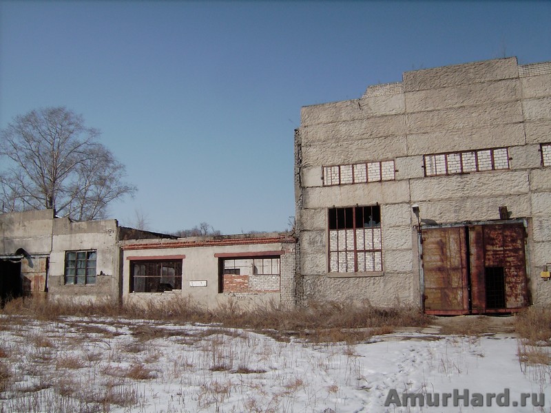 Ангар с фронта Ангар с фронта