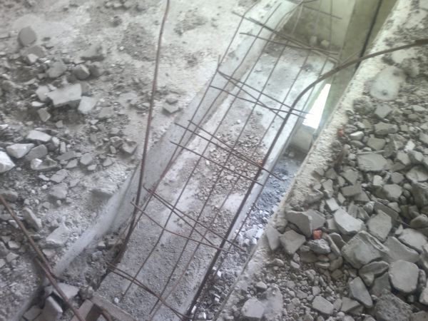 дыры в полу дыры в полу