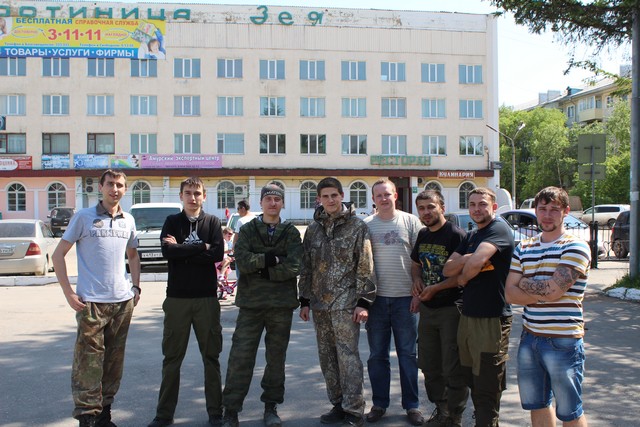 хардболисты на площади